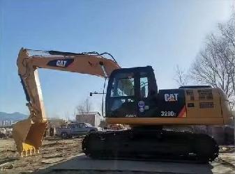 CAT 320D2