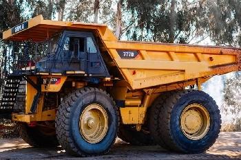 CAT 777D