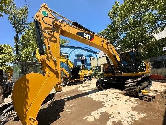 CAT CAT329
