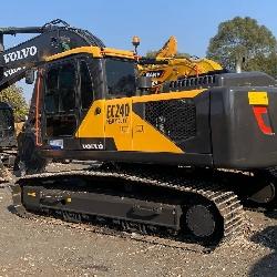 Volvo EC 240