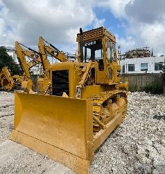 CAT D 6 D
