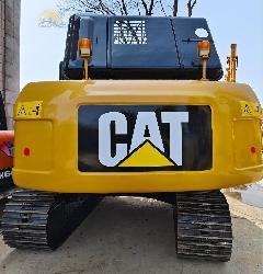 CAT 320 D