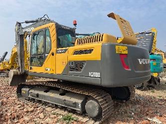 Volvo EC 200