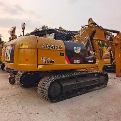 CAT 320D