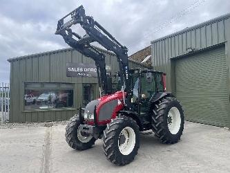 Valtra A 83