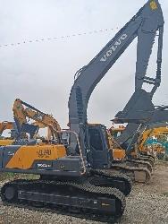 Volvo EC 240