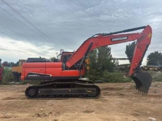 Doosan DX 225
