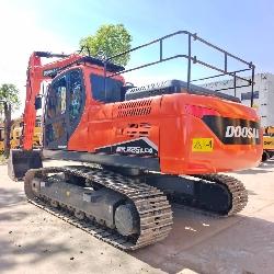 Doosan DX 225