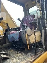 CAT 320 D