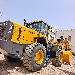 SDLG 956L