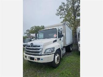 Hino 338