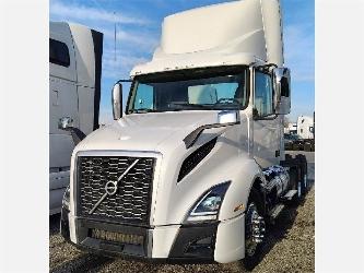 Volvo VNL300