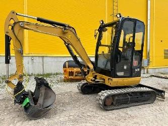 CAT 302.7