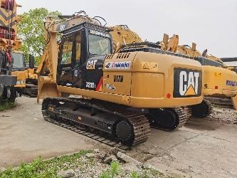 CAT 320 D