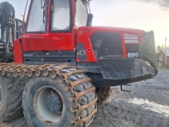 Komatsu 895