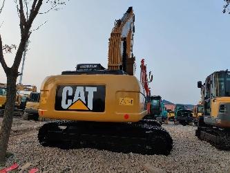 CAT 320 D