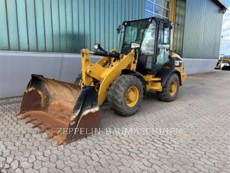 CAT 907M