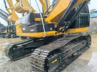 CAT 320D2