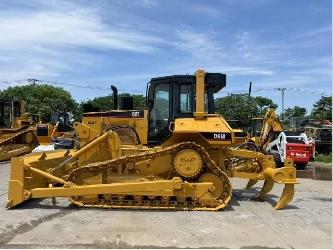 CAT D 6 M