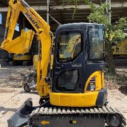 Komatsu PC 30