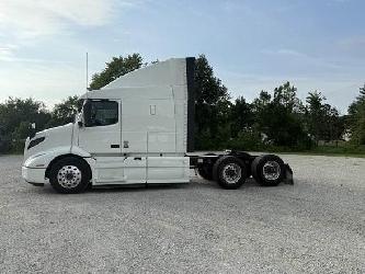 Volvo VNR64T640
