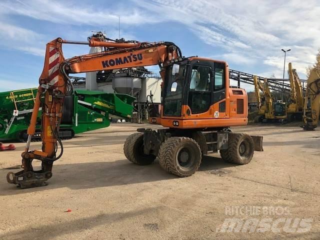 Komatsu PW148-10 轮式挖掘机