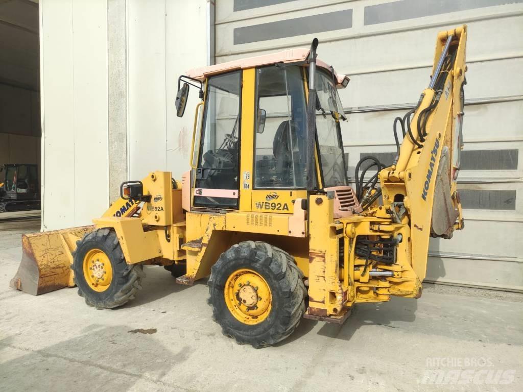 Komatsu WB 92 A 反铲装载机
