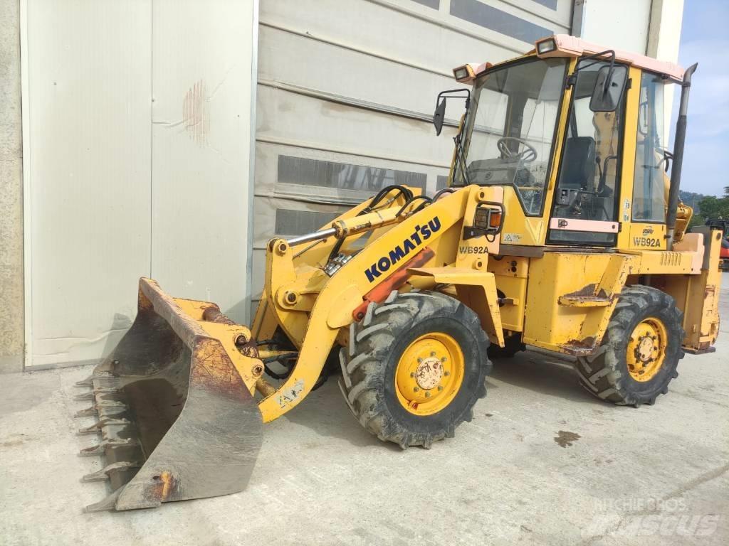Komatsu WB 92 A 反铲装载机