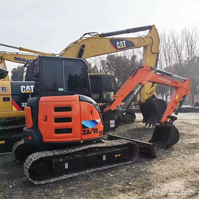 Hitachi ZX 55 小型挖掘机