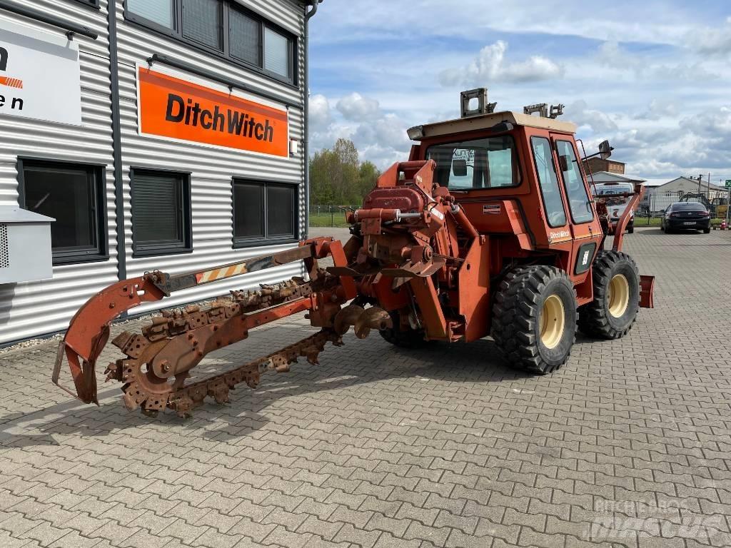 Ditch Witch 6510 CAB 挖沟机