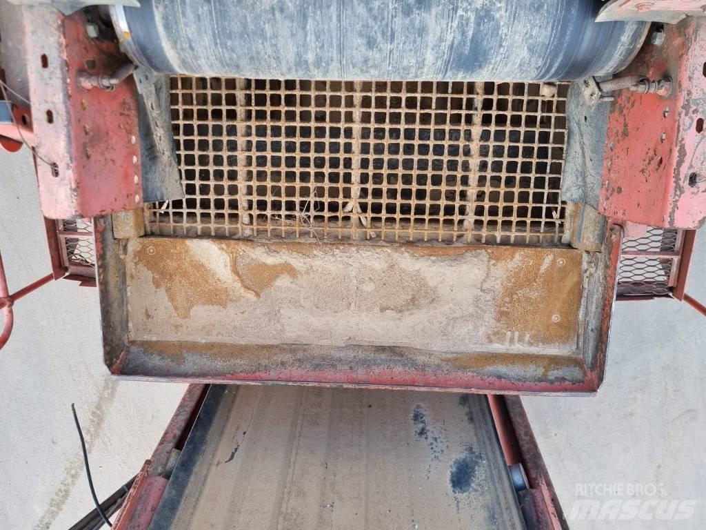 Terex Finlay 683 移动式筛分机