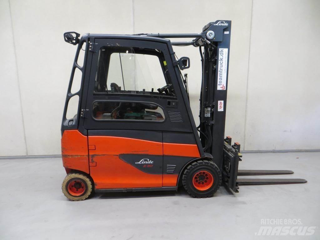 Linde E30 电动叉车