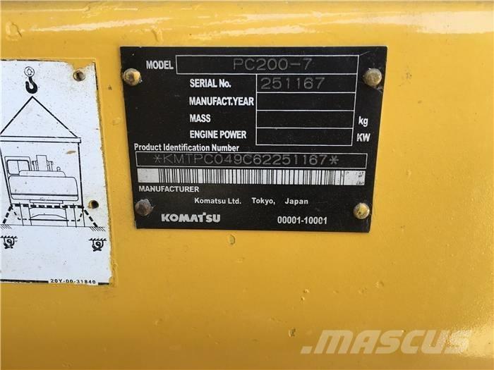 Komatsu PC 200-7 履带挖掘机