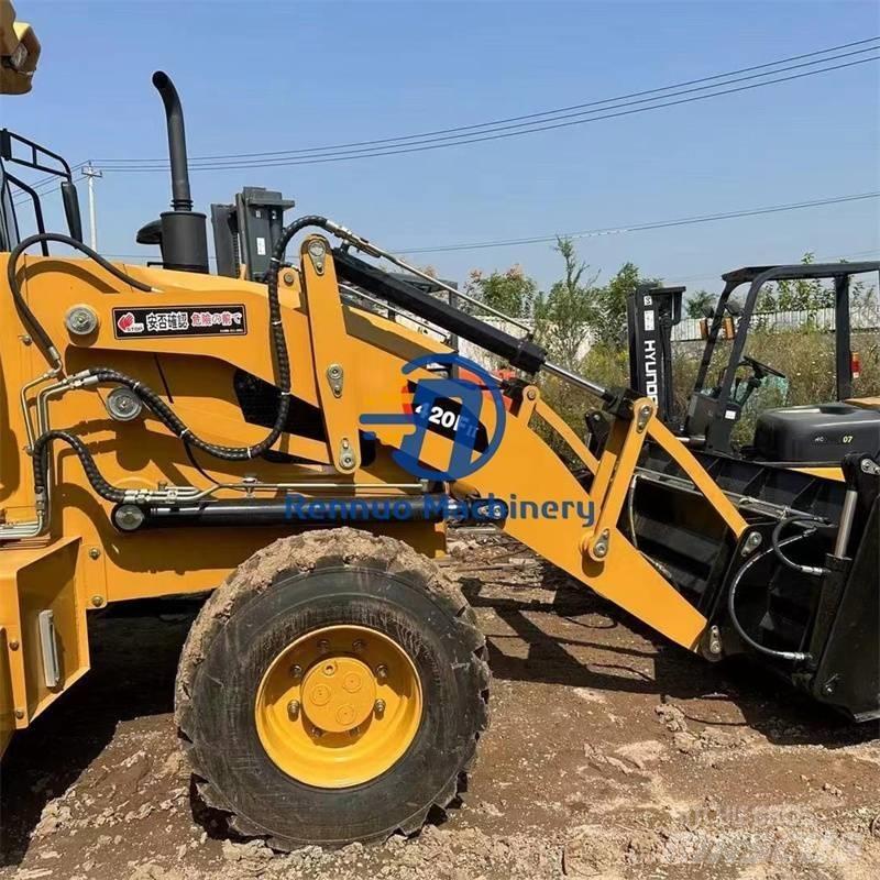 CAT 420F 轮式装载机