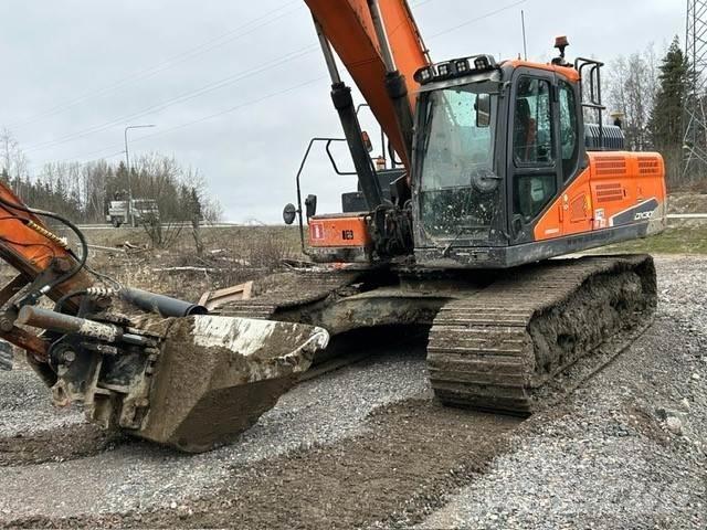 Doosan DX 300LC-5 长臂挖掘机