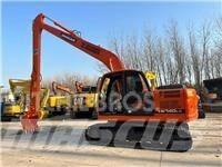 Doosan DX 140 小型挖掘机