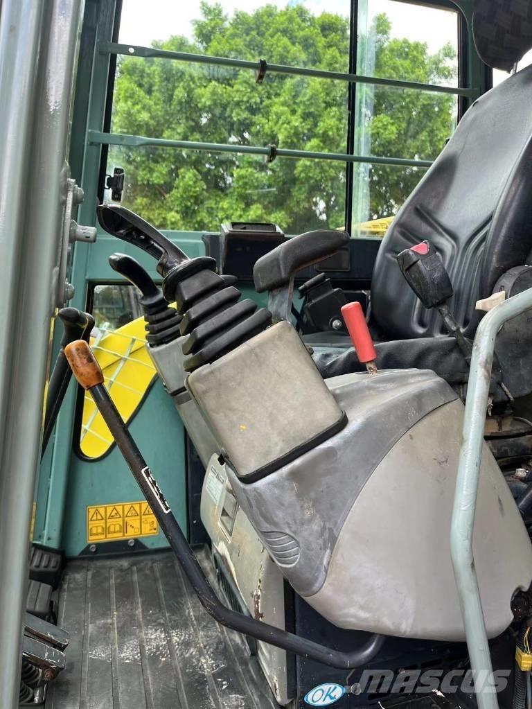 Yanmar Vio 80 中型挖掘机