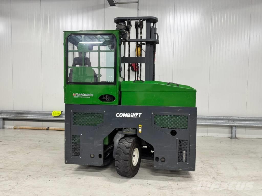 Combilift C 4000 E 侧卸式铲车