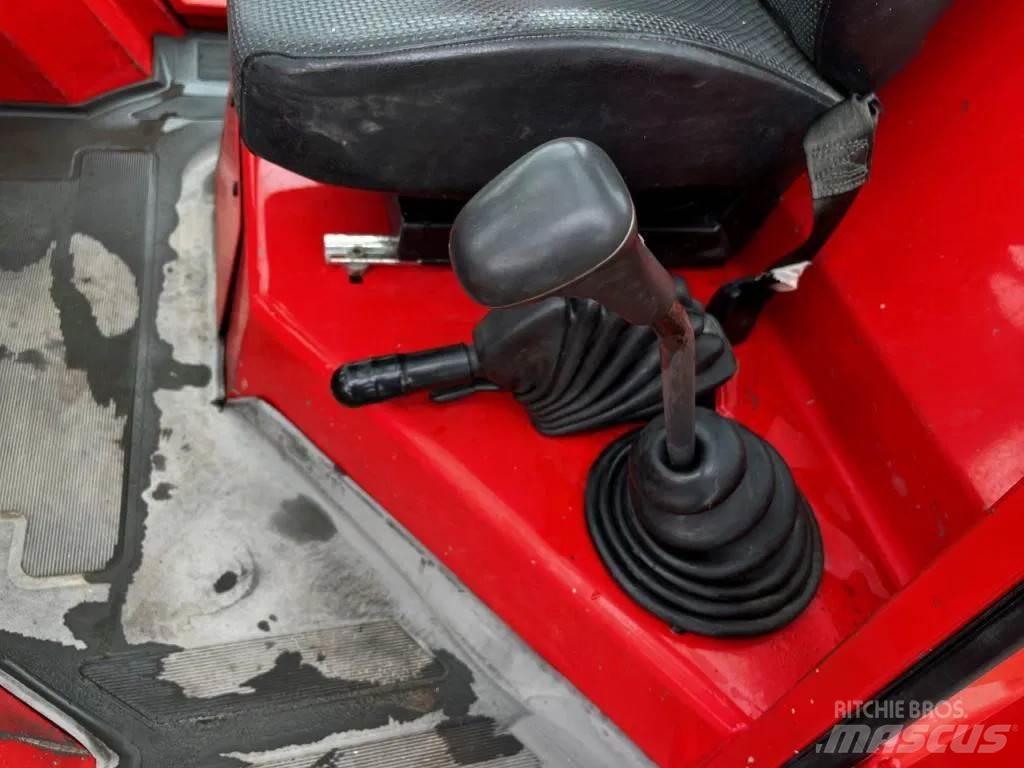 Manitou M30-4 4X4 越野叉车|叉装车