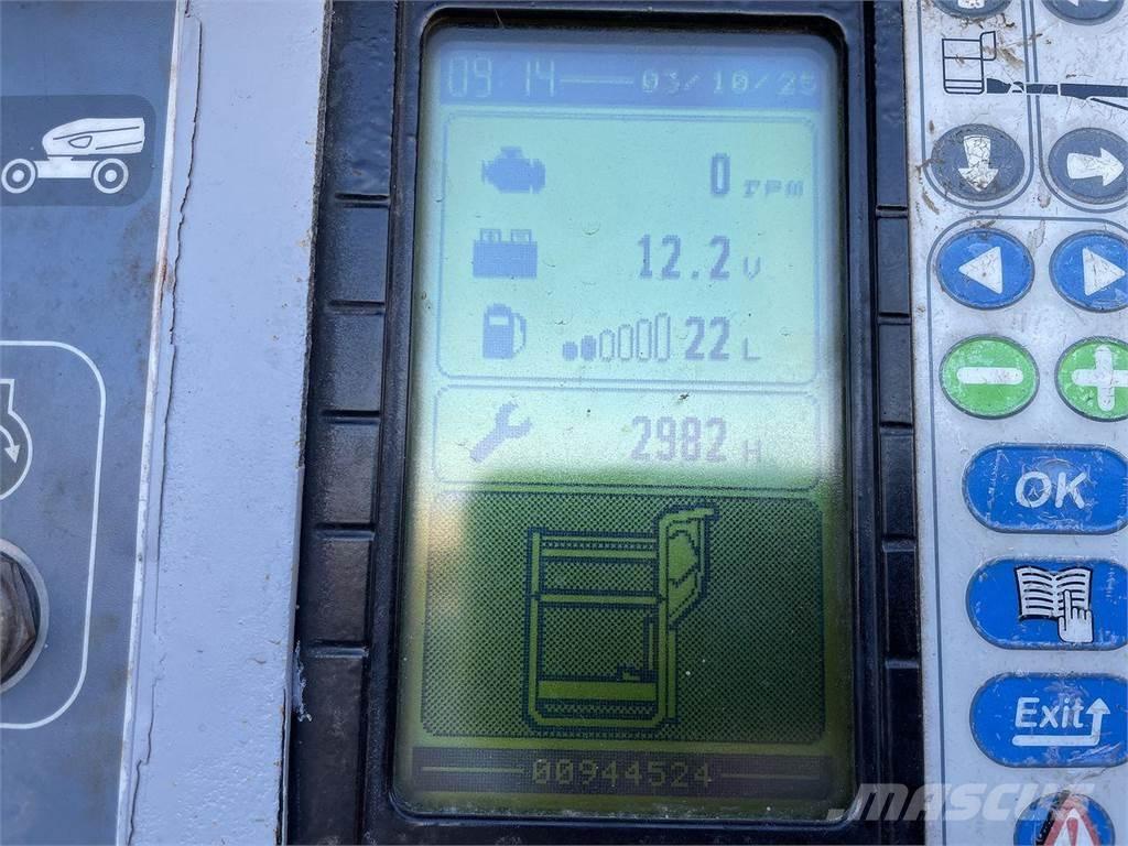 Manitou 280TJ 曲臂高空工作平台