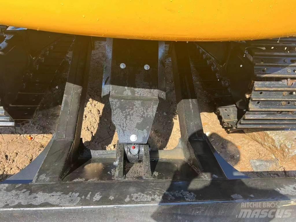 CAT 307 履带挖掘机