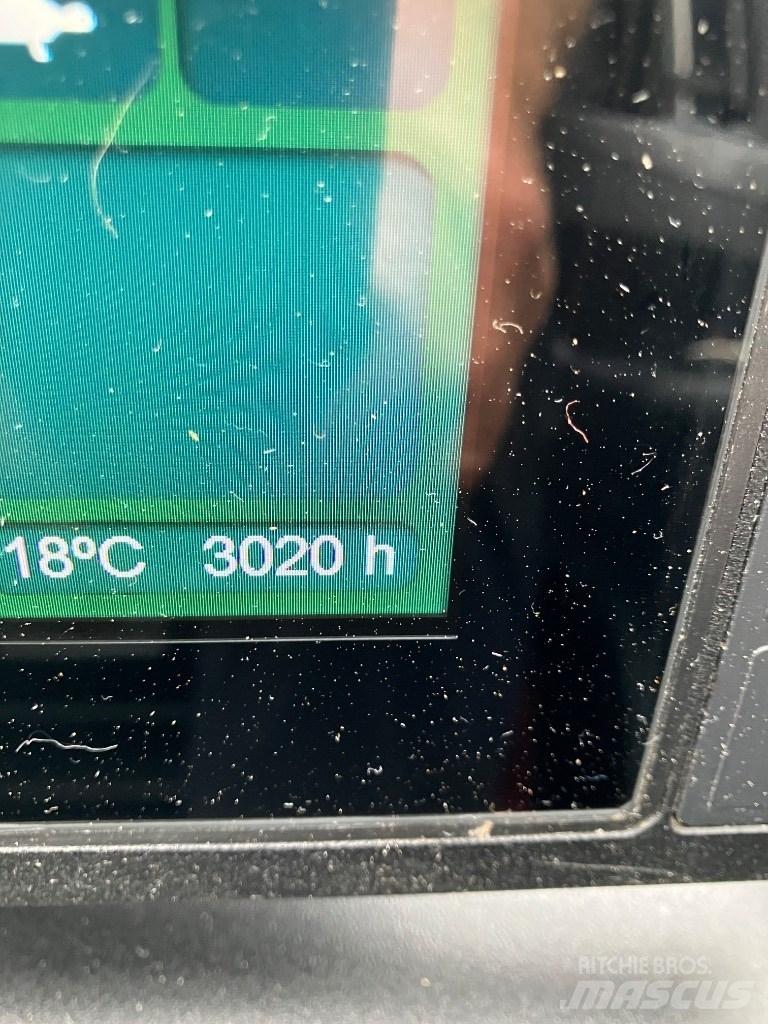 John Deere 1470G 收割机