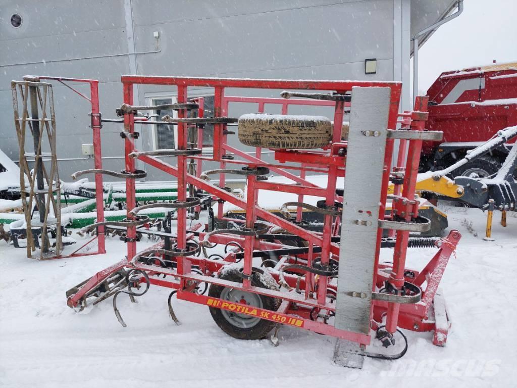 Potila SK 450 钉齿耙