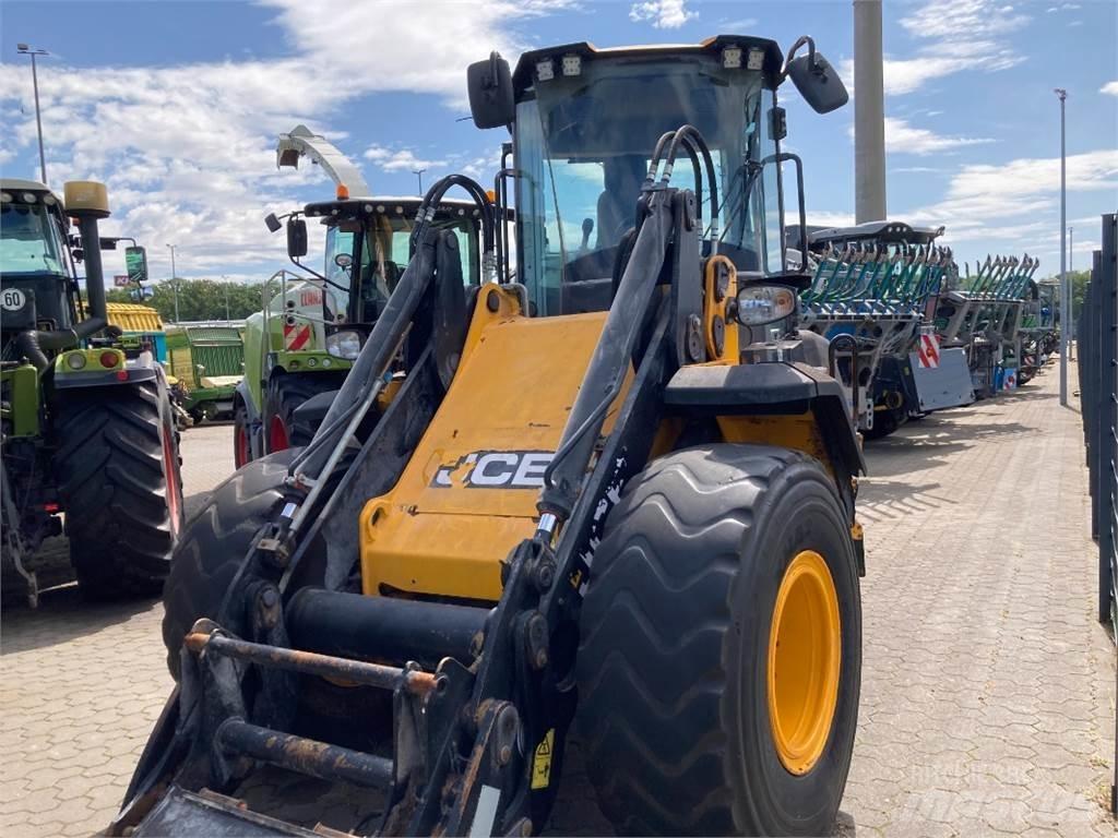 JCB 427 HT 轮式装载机