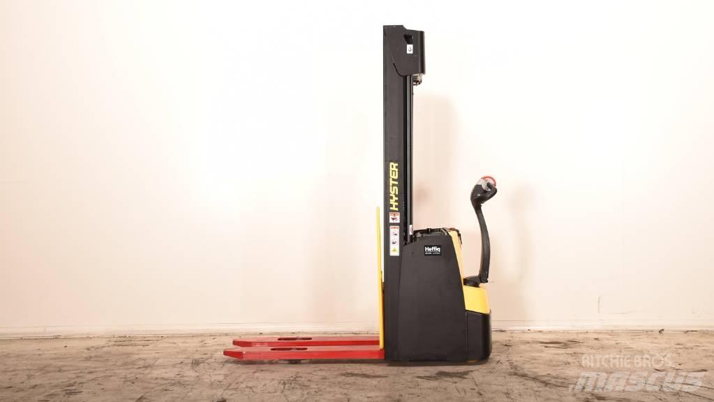 Hyster S 1.2 手推堆垛车