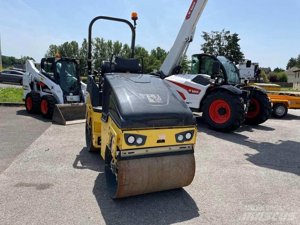 Bomag BW 100 AD-5 双轮压路机