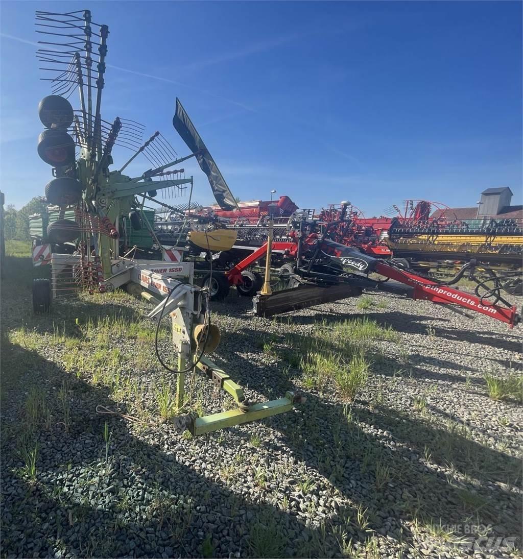 CLAAS LINER 1550 料堆整形机