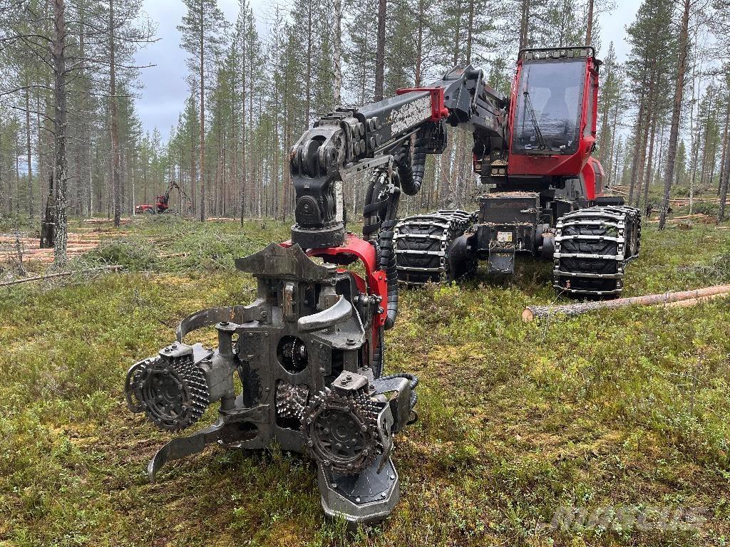 Komatsu 901 XC 收割机