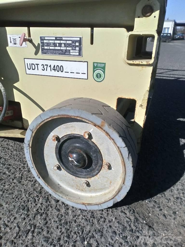 JLG 3246 ES 剪叉式升降机