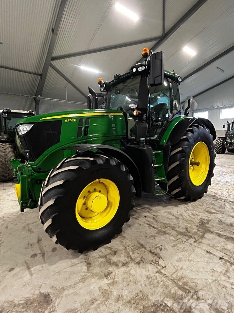 John Deere 6250r 拖拉机/农用车